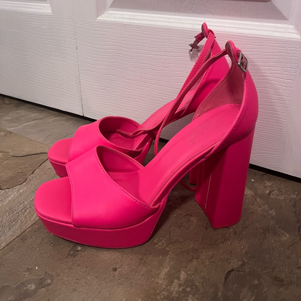 Pink heels